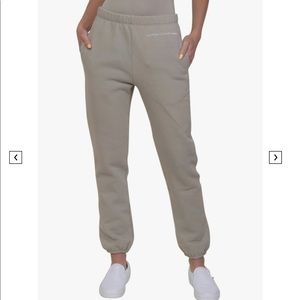 Morgan Stewart Sport Simply Taupe joggers Pants
